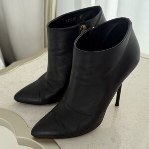 Gucci Black Leather Heeled Boots
